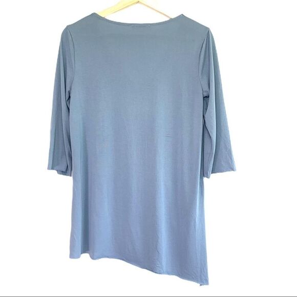 Moiety V Neck Asymmetrical Hem Top - Picture 4 of 4